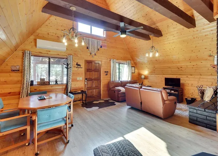 Decks + Fire Pit: Rustic-modern Cabin!